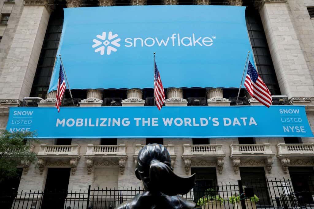 A banner for Snowflake Inc. is displayed celebrating the company's IPO
